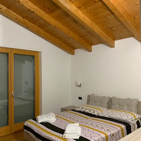 Lela Apartament San Vittore (Lombardy)